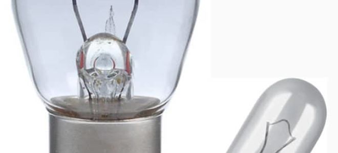 Feu stop Ford focus 2: comment puis-je changer, quel flux