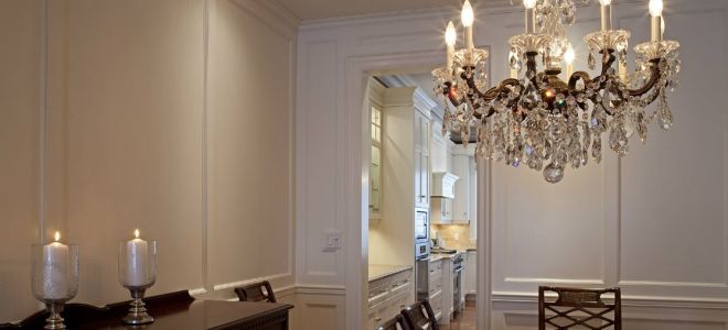 Polylei en bronze : visulka, tavan, cristal, antique