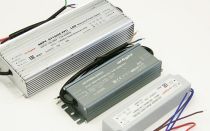 Sélection sur le stockage derrière le bandeau LED : vue, calcul, schémas sur le lien