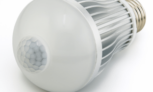 Lampe ss capteur de mouvement : comment choisir, installer et configurer