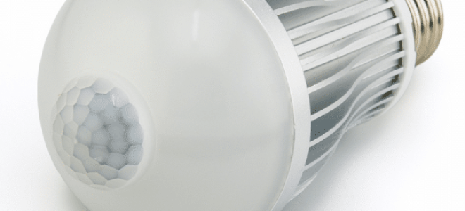 Lampe ss capteur de mouvement : comment choisir, installer et configurer