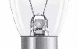 Comment rater le feu arrière sur Renault Logan 2 : écrasé sur les crochets