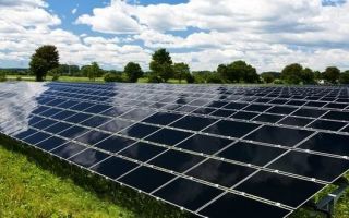 Panneaux solaires : comment ils fonctionnent et de quelle direction