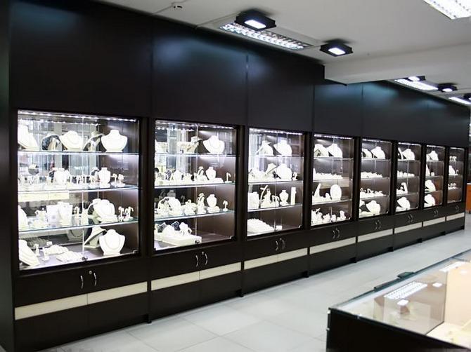 Mettez en valeur votre éclairage avec du ruban adhésif