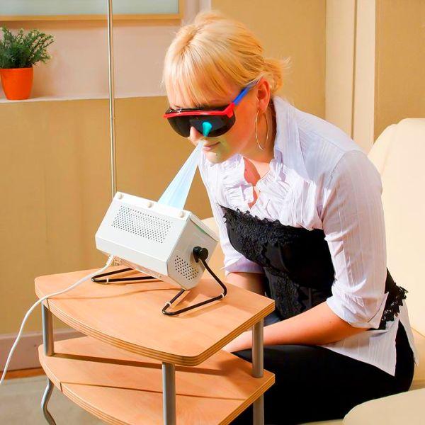 Lunettes avec lampe germicide