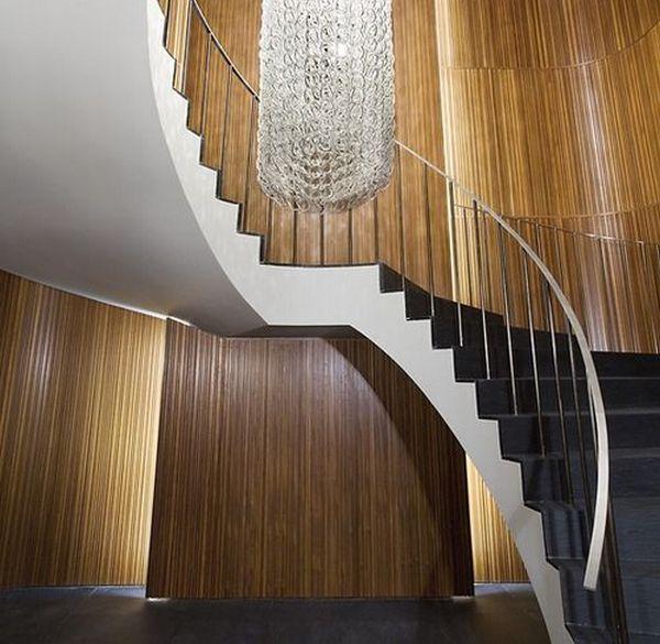 Verser longtemps sur le foyer