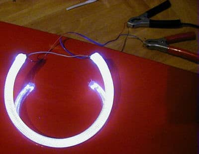 Comment installer et remuer comme des yeux angéliques