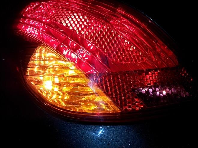 Version bicolore P21 / 5W