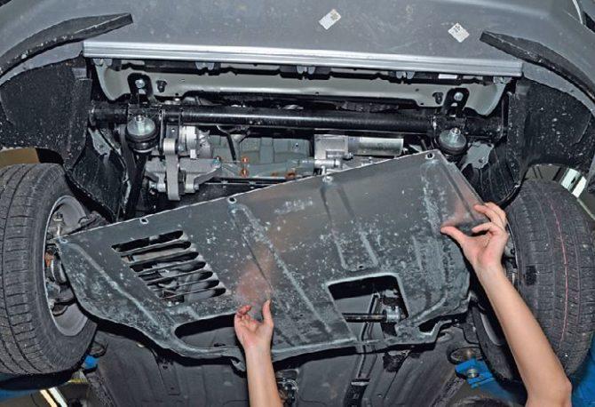 coup de poing sur le moteur