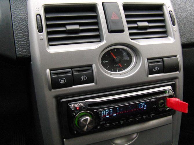 bourgeon pour conduire sur le farov pour la brume