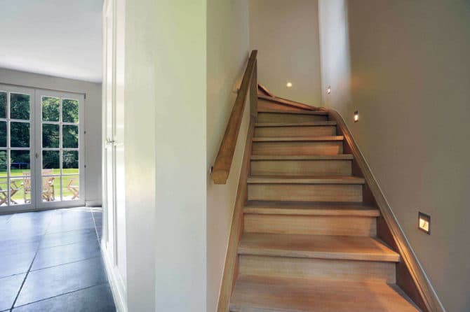 Éclairage de cimetière