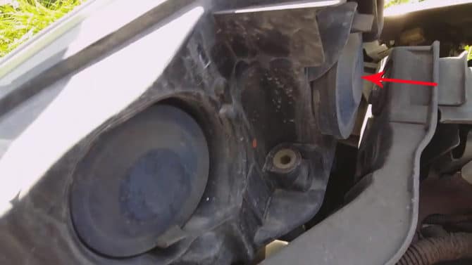 Toit ouvrant automatique sur Ford Focus 3