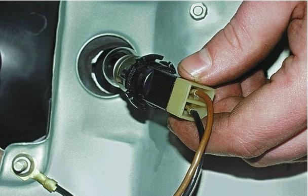 dzharzhach pour la lampe pour le numéro d'enregistrement