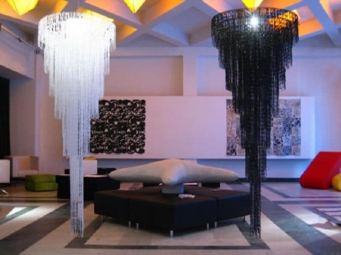 polyley en cascade sur un tavan ordinaire