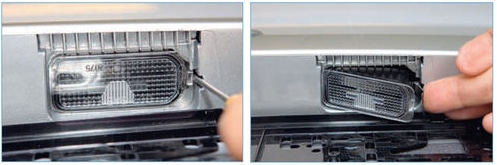 Premahvane sur la lampata sur le numéro d'immatriculation de la Ford Focus 2 à hayon, cabriolet et combi