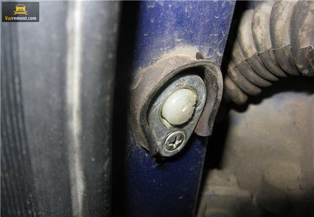 Kraen passe à la porte