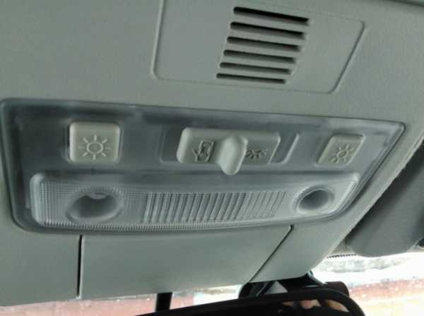 Lampe de pré-éclairage sur Priora