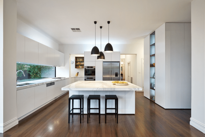 Sennitsy, éclaircissant lumineux