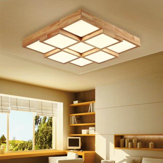 Tavansky verse dans le style japonais