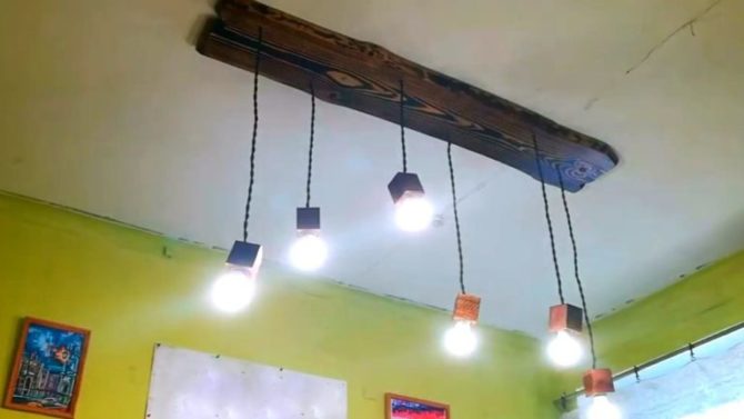 lampe faite maison de darvo