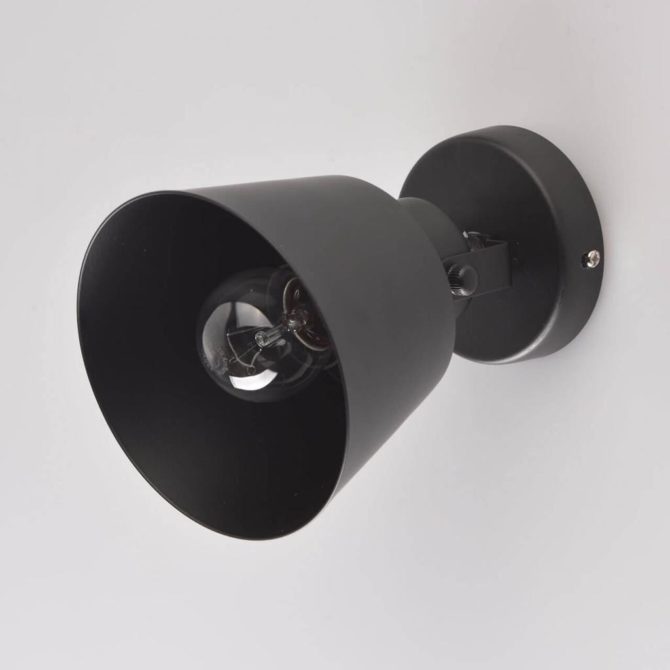 Pregled sur les polyleys allemands et les corps d'éclairage De Markt City