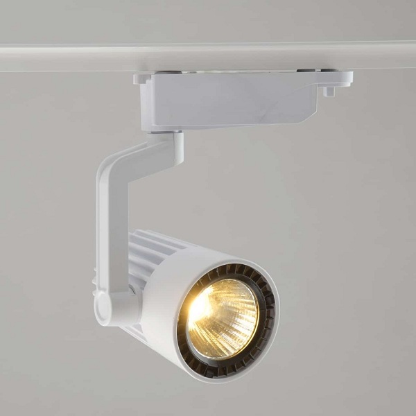 Eclairage de la cuisine avec une lampe