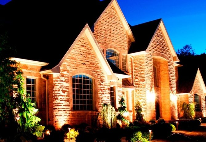 Spectaculaire éclaircissement sur la maison de village